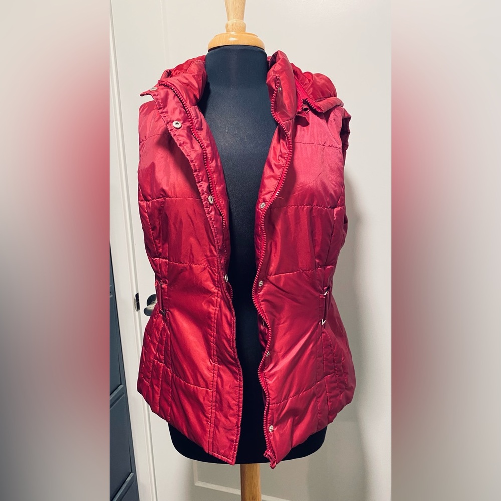 Puffer vest New York & Company raspberry pink
 color